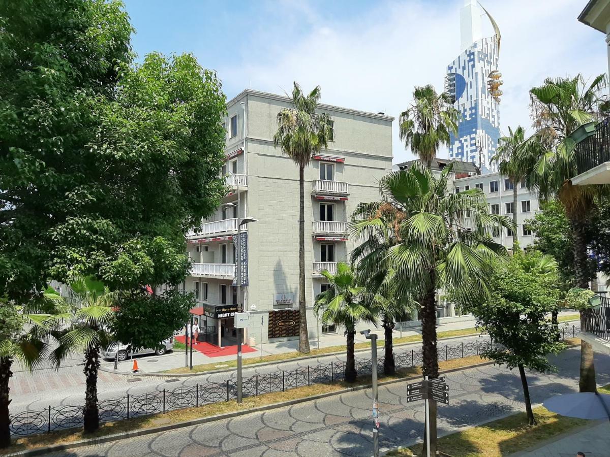 Центр Города Батуми Apartment Rustaveli 13 Eksteriør bilde